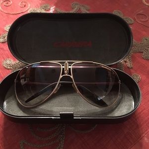 Carrera Unisex Gold frame Aviator sunglasses